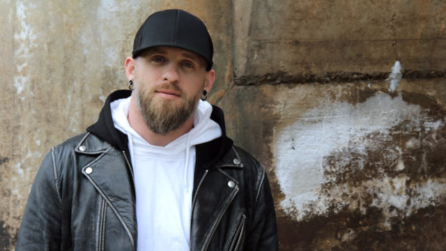 Brantley Gilbert photo